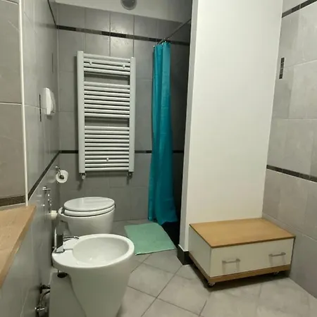 Piano B Guest house *
